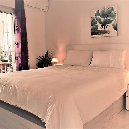 Fabulous 2 Bed 2 Bath Apartment ! Villamartin  Eksteriør bilde
