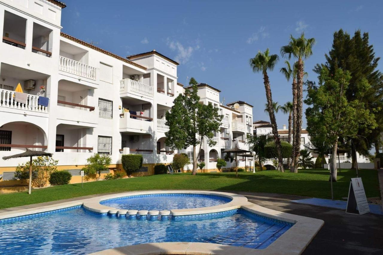 Fabulous 2 Bed 2 Bath Apartment ! Villamartin  Eksteriør bilde